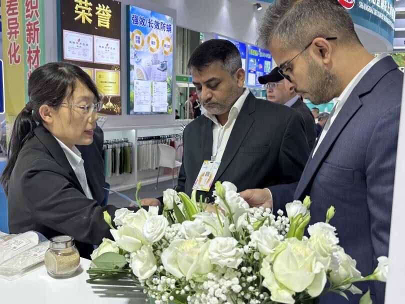 20260415洁晶集团亮相第25届上海国际染料展5