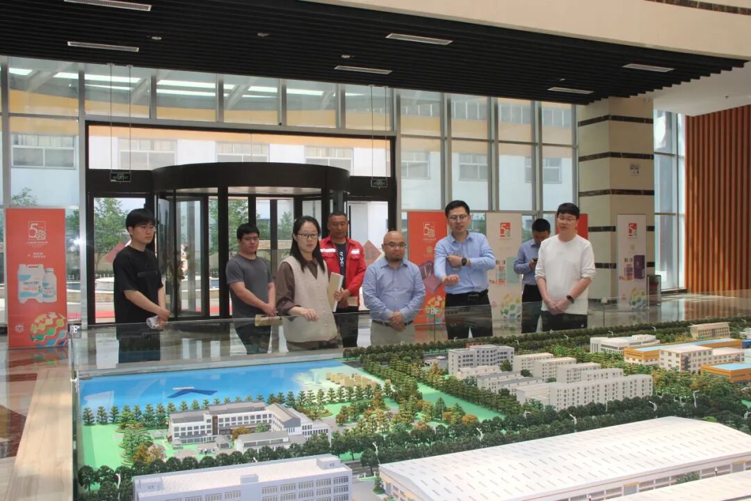 20260511纳源智造到洁晶集团参观交流工作2